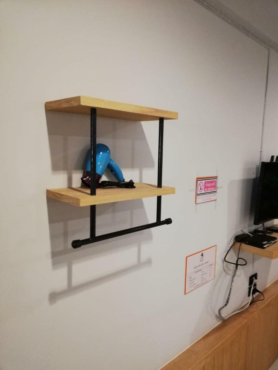 リトル ランナー カフェ アンド プレミア ゲストハウス チエンマイ エクステリア 写真